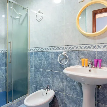 Guestready - Bella Casa En La Plaza De La Merced